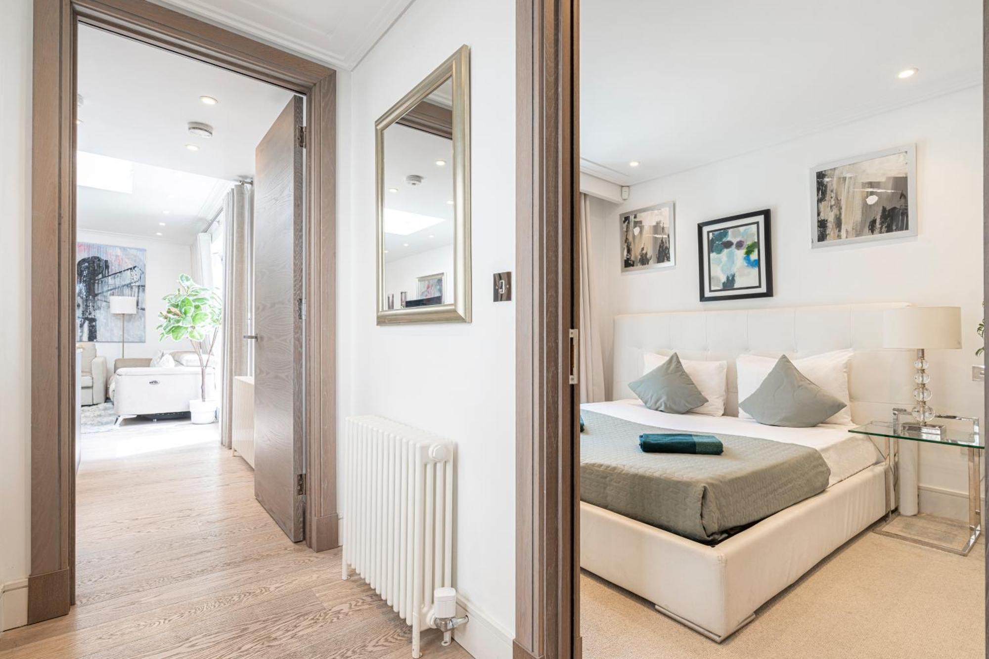Bond Street Apartment